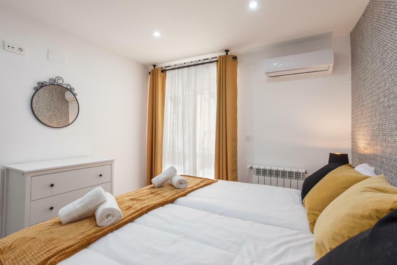 Apartamentos Reina Isabel غرناطة المظهر الخارجي الصورة
